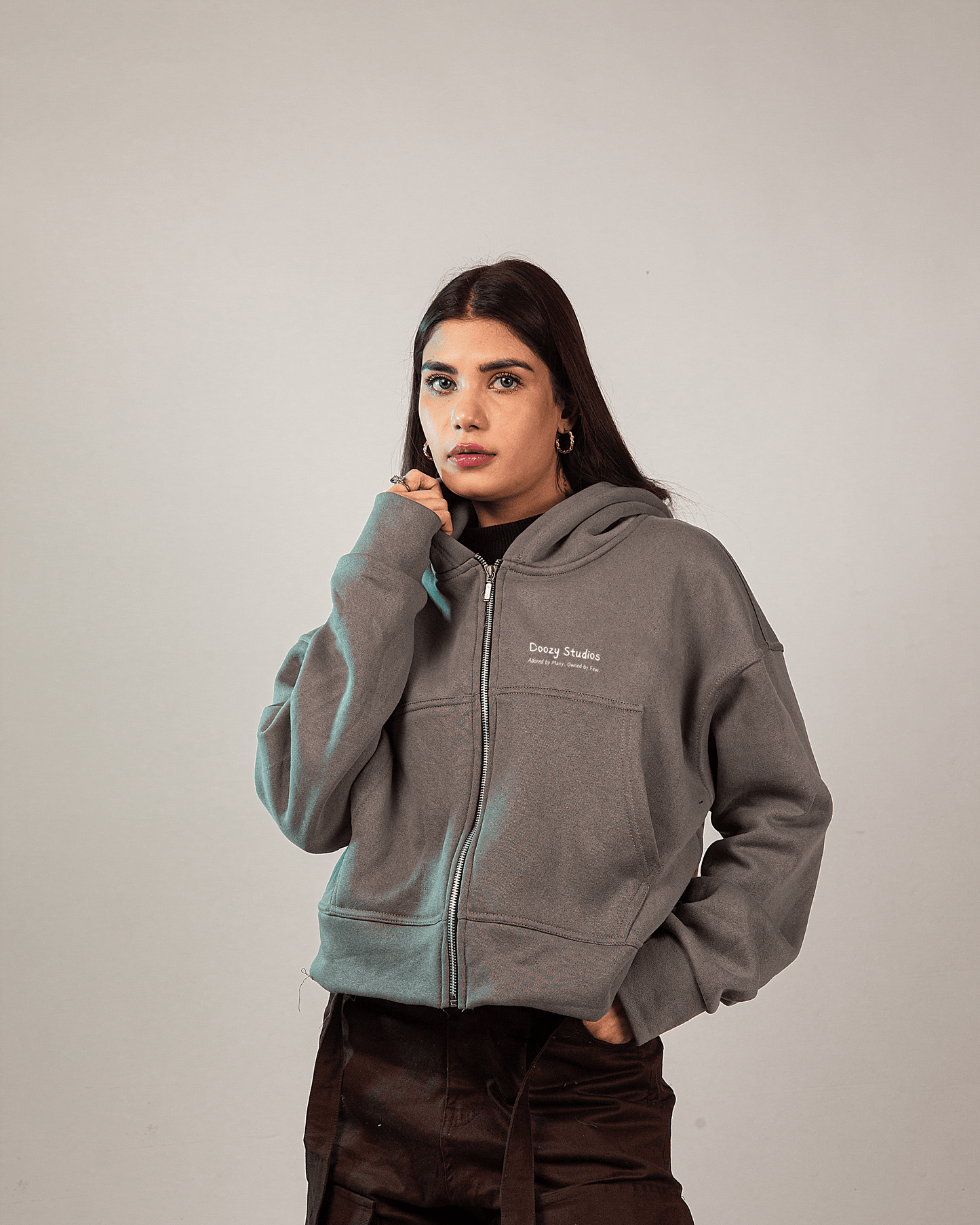 THE MANIFESTATIONS BOXY HOODIE - STEEL GREY