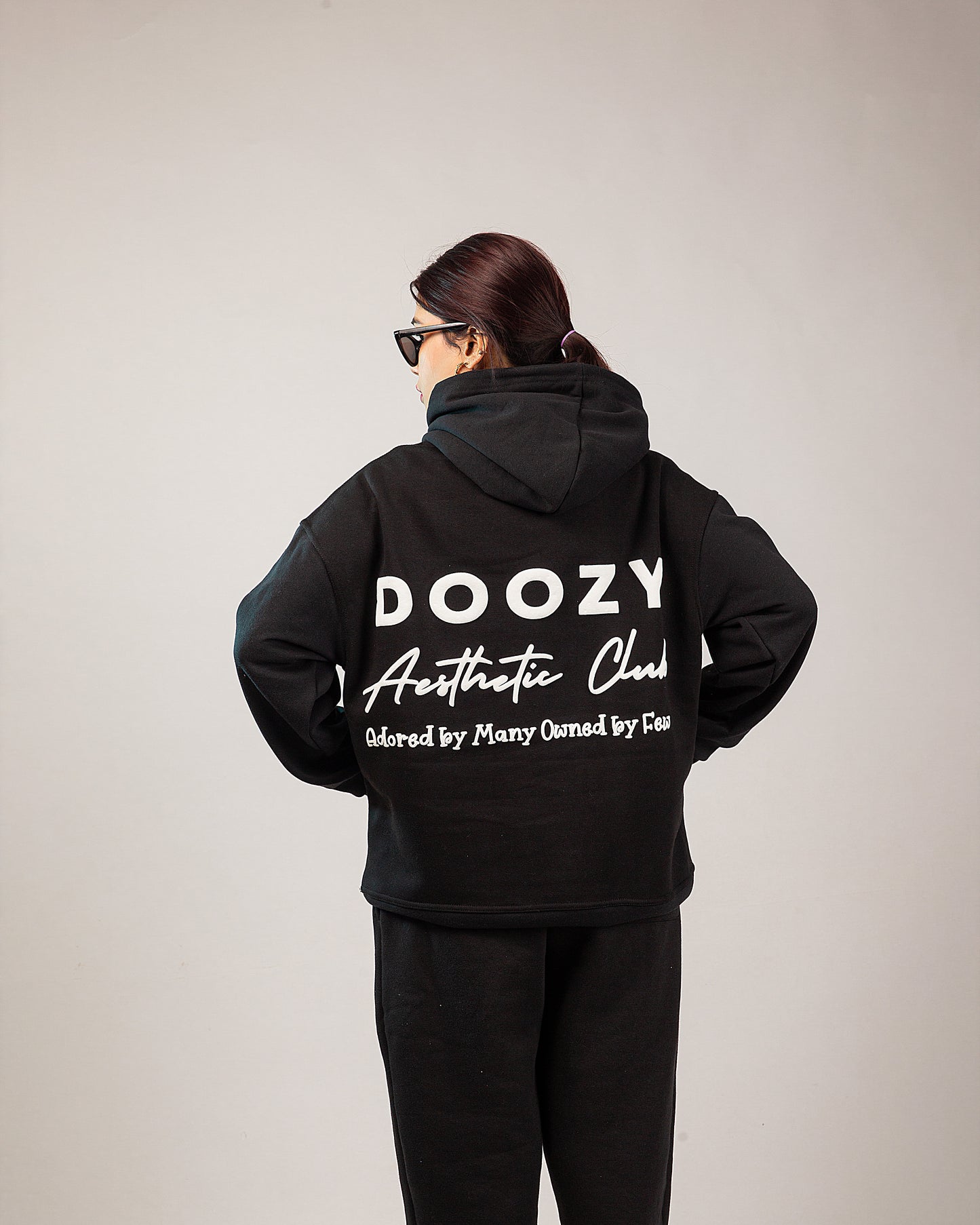 THE EVERYDAY HOODIE - TRUE BLACK