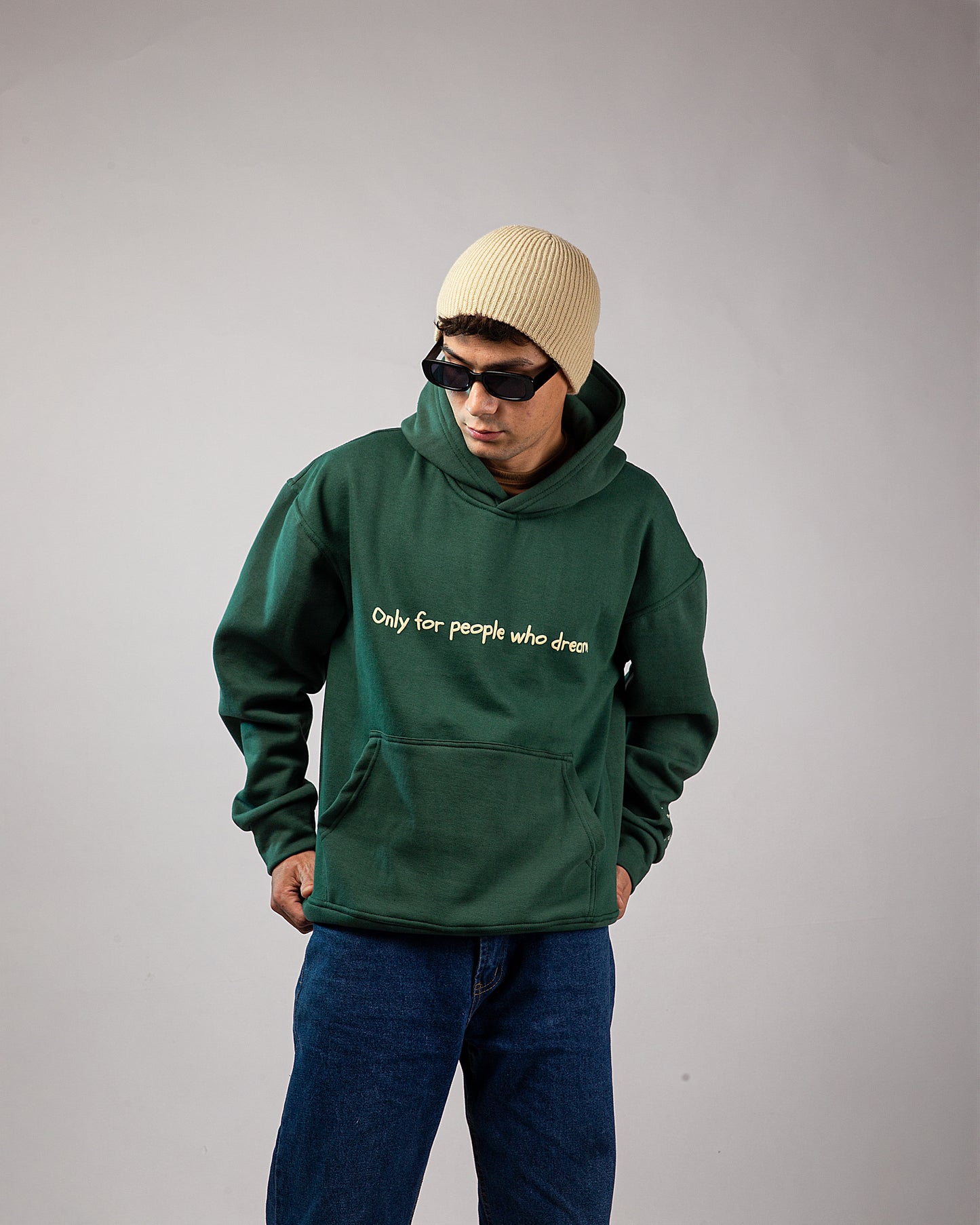 THE DREAMERS HOODIE - BOTTLE GREEN
