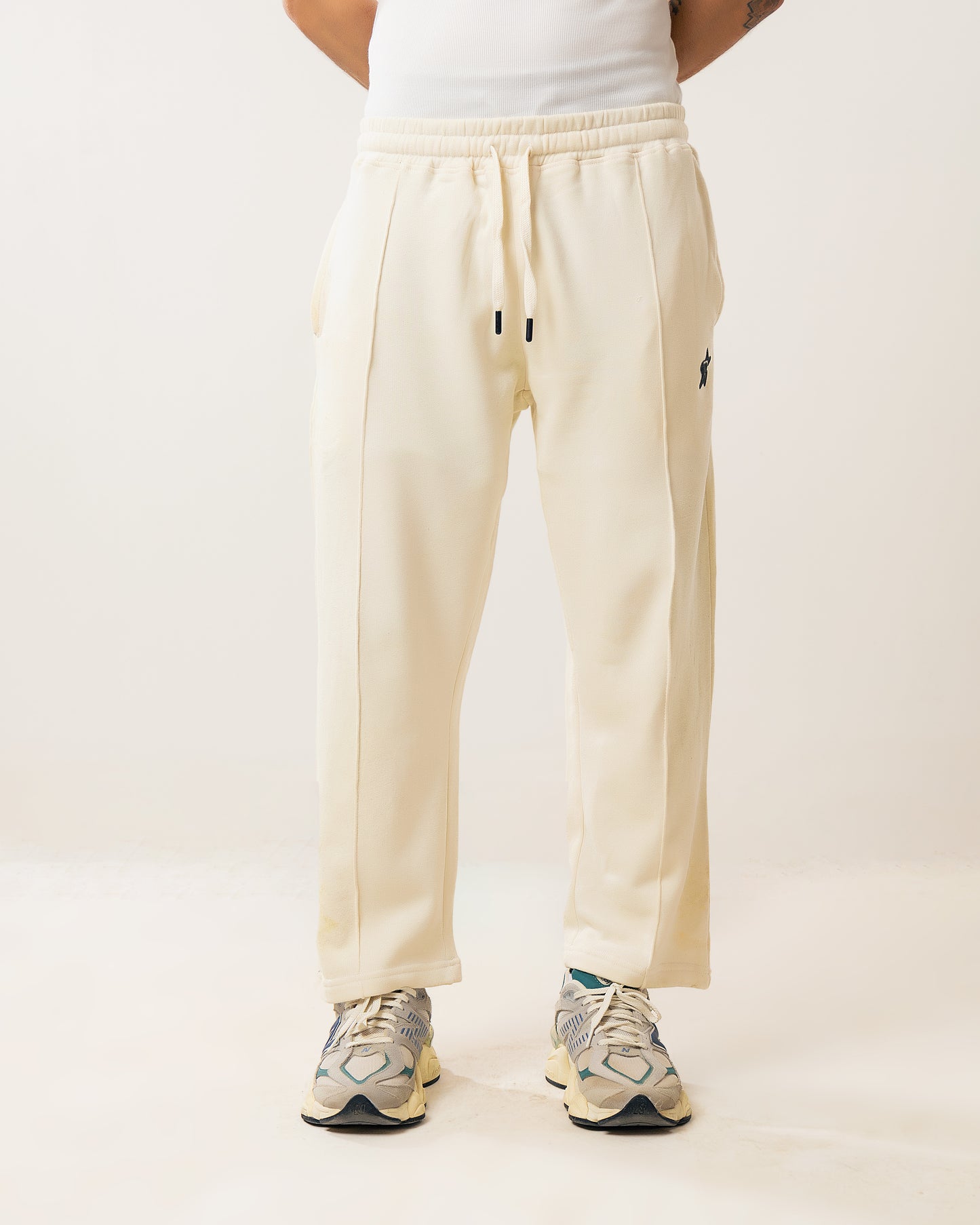 Everyday Pleated Trousers - Ecru