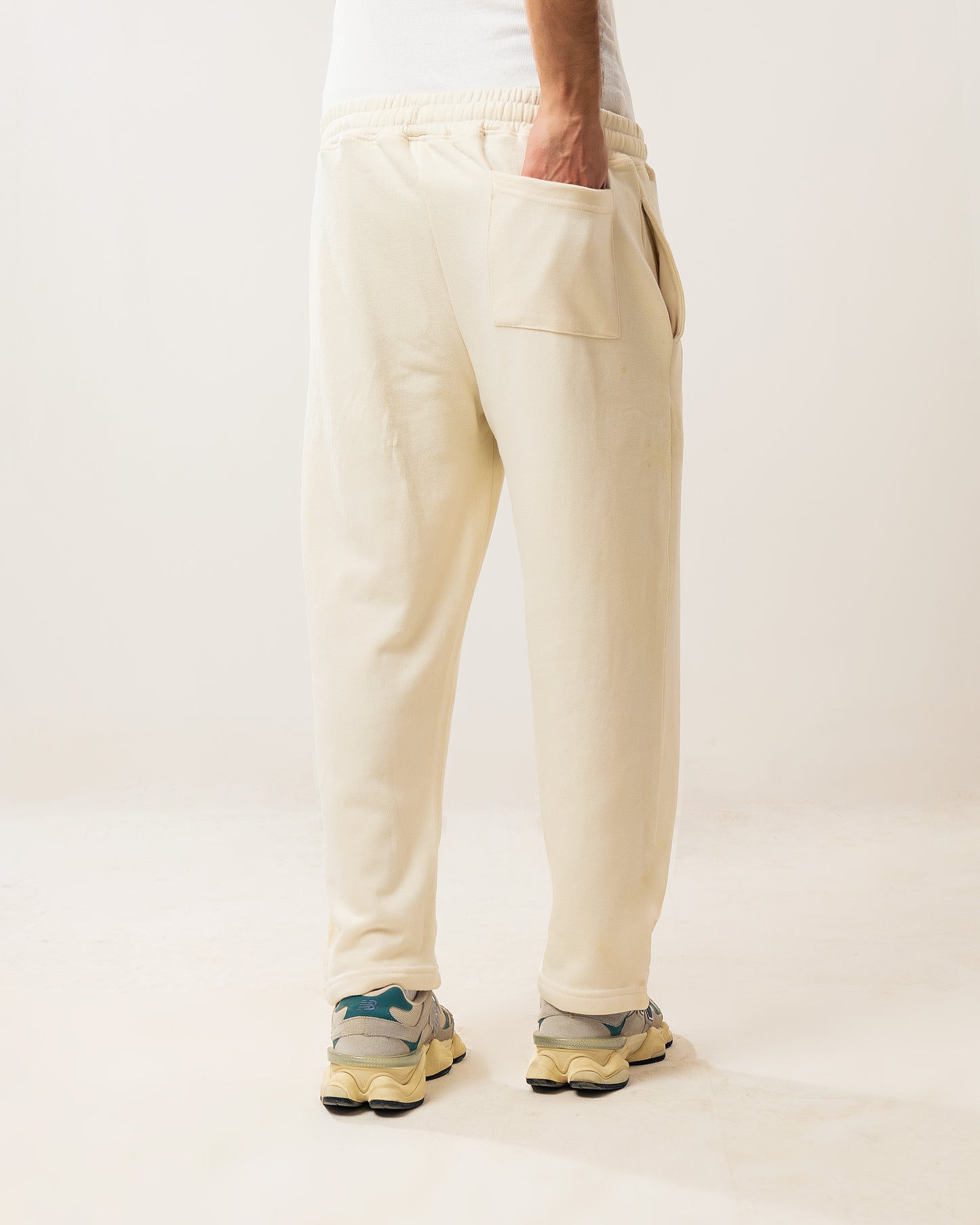 Everyday Pleated Trousers - Ecru